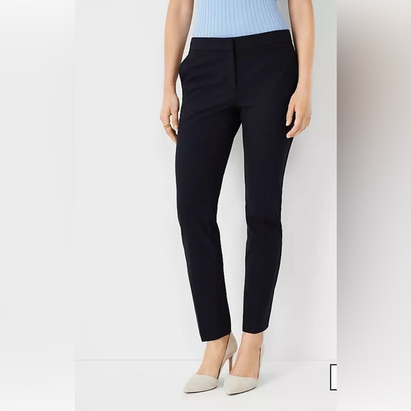 Ann Taylor Factory Pants - Sz 2 Ann Taylor Factory Straight Leg Pants